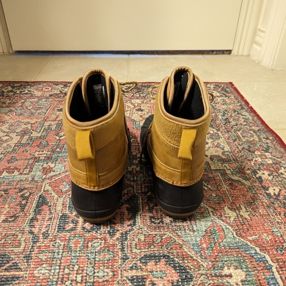 Universal Thread Duck Boots - Picture 2 of 6